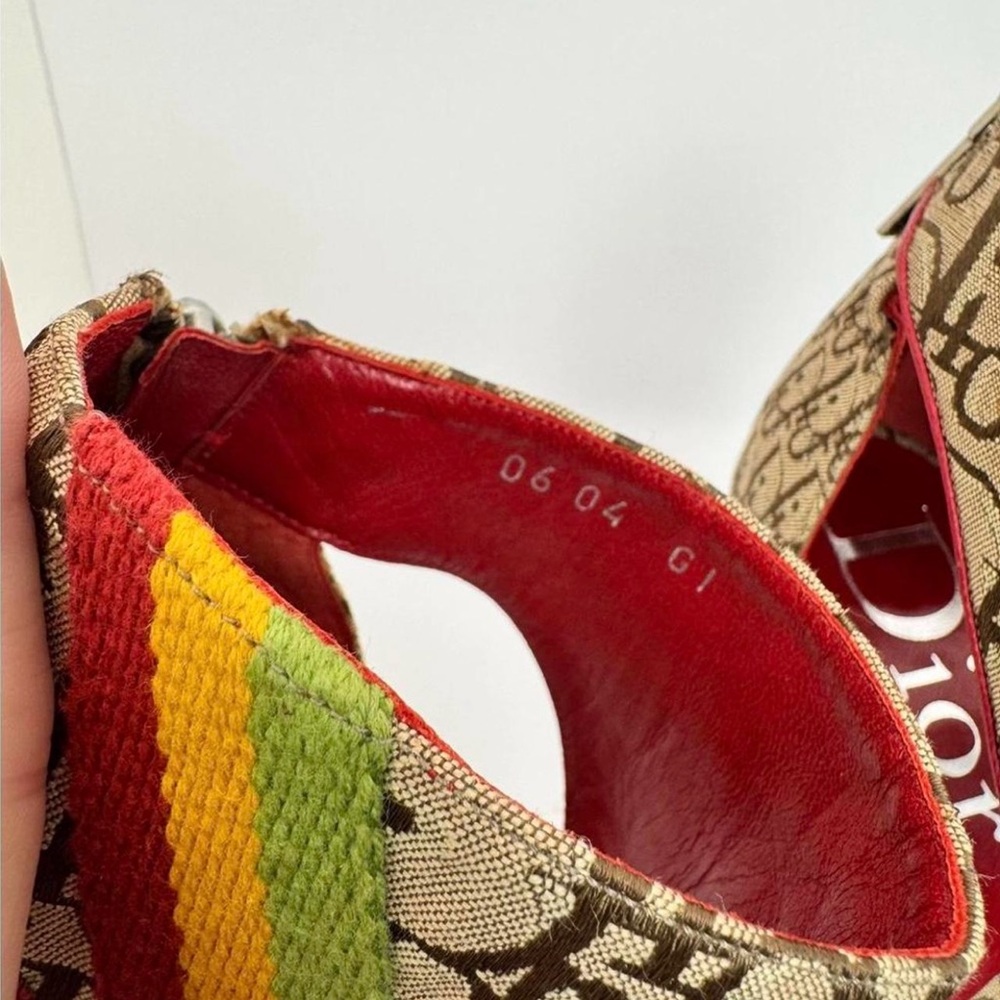 Dior Rasta Heels - Picture 5 of 8